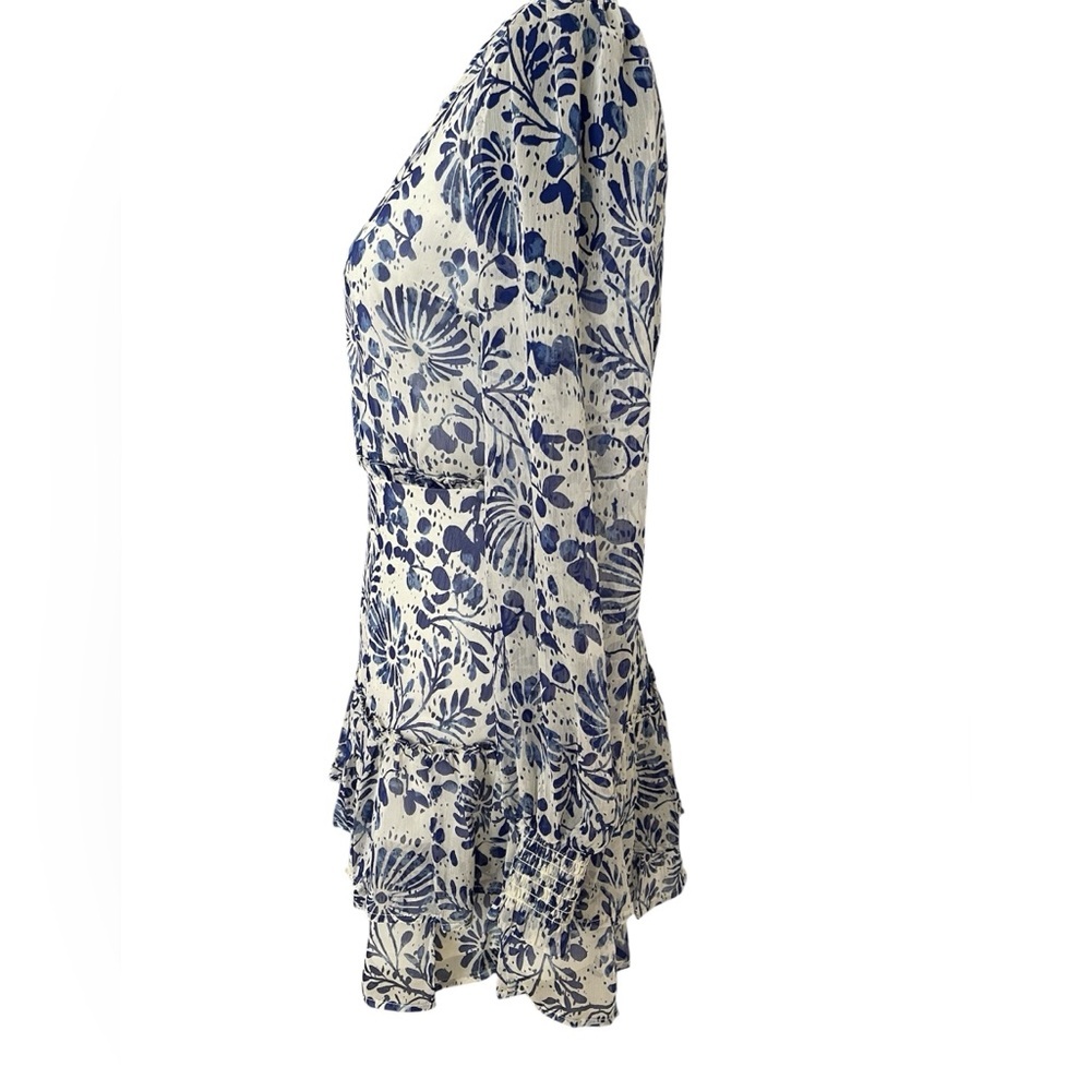 Aqua Blue and White Floral Long Sleeve Dress
Size S - Picture 4 of 10